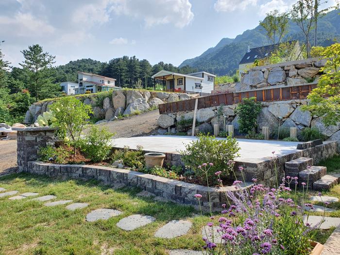 235149625_7y1CGBhH_44d51f8171205e47dedf1dd1aca5bb1bf9189351.jpg 이미지크게보기