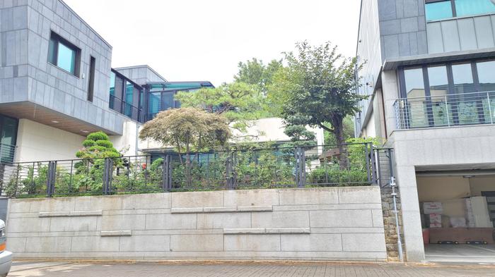 235149625_FlK2hC7d_d8d1ea65d946b72e394656dafda663becf444929.jpg 이미지크게보기