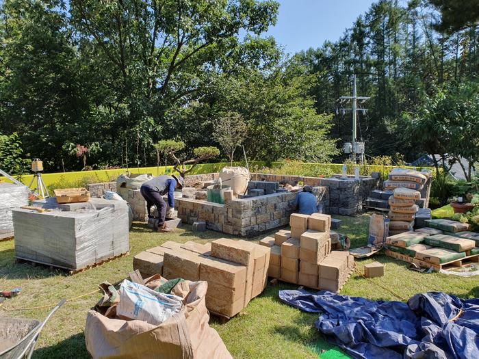 235149625_LYBvnXAb_d5be928ae7e9d03dc4c242e9e5606b977ff96e98.jpg 이미지크게보기