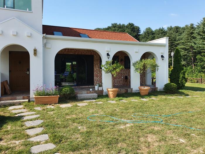 235149625_OuMcNbrj_218c9518c5abad222688f3492987290790b3da29.jpg 이미지크게보기