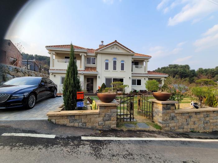 235149625_bYRCxiE2_31c789bb438a32a5350c2a74a1d010a85d8e9b6b.jpg 이미지크게보기