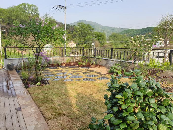 235149625_k8FIA6q3_d650967c9d35721926f2fde4987d5769fb27c21f.jpg 이미지크게보기