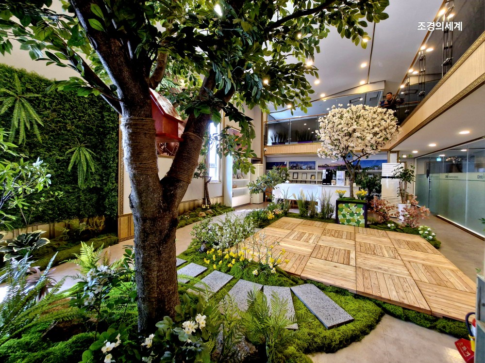 235149625_kGvOmnaS_0127b23f954aa7e5bde7ecd6239bfb2fca6a1880.jpg 이미지크게보기